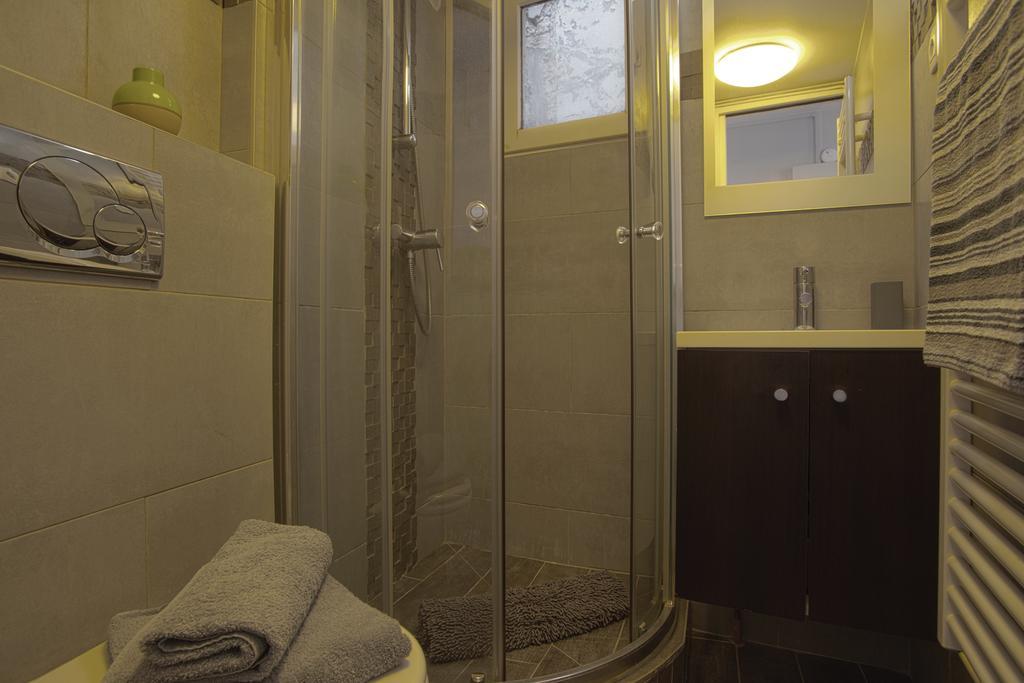 Thesuites Paris Studios Luaran gambar